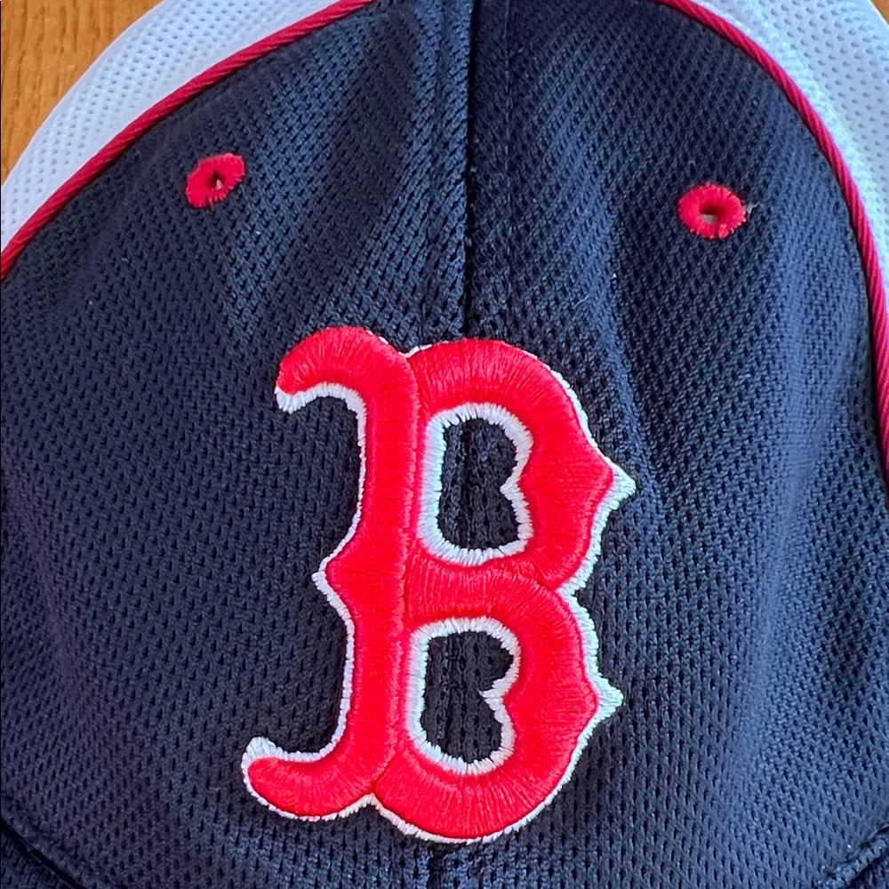 Nike Boston Red Sox Baseball Hat - Picture 2 of 9